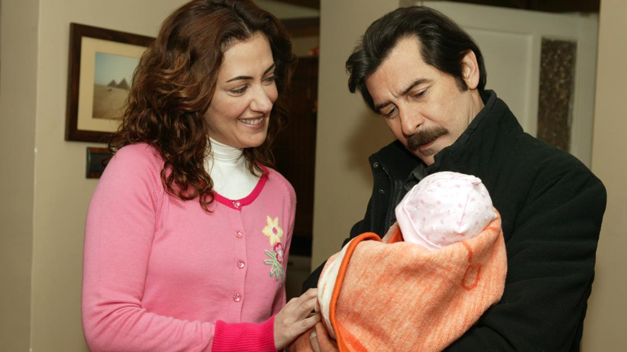 Aşk Yakar 14. Bölüm