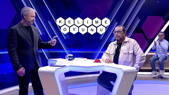Ağır yük kaldırmaya ve bir yükü bir yere taşımaya yarayan araç