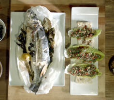 Kağıtta Fesleğenli Levrek