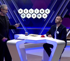 Birleşik kelimelerde "bina, yapı " anlamlarıyla ikinci kelime olarak yer alan bir söz