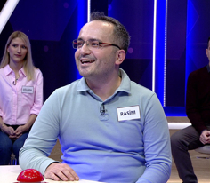 "Kesintisiz olarak süren" anlamına gelen argo bir sözcük