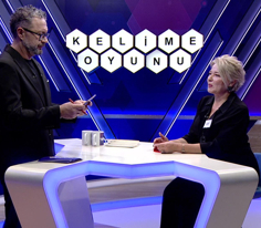 Üzerinde yemek de yenilebilen, yuvarlak, büyük tepsi