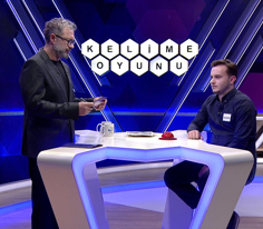 Mavi, kırmızı ve çok az miktarda beyazın karışımından ortaya çıkan renk