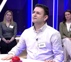 Ev, dükkân ve arazi gibi taşınmazlara verilen isim