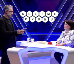 Bilgili, haberli anlamına gelen Farsça kökenli sözcük