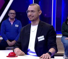 Bir şeye dikkati yönelterek o şeyin bilincine varma