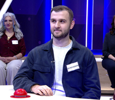 Akrabası mı, yakını mı? anlamına gelen bir zamir