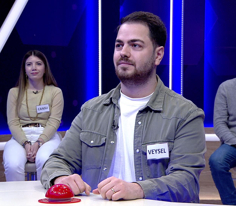 Çocuk dilinde "kedi" anlamına gelen sözcük