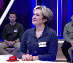 Zor kullanarak ele geçirmek