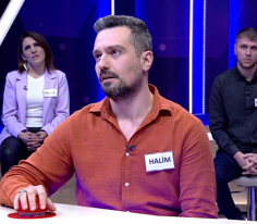 Fayans, seramik ile kaplanmış yüzeylerin ince aralıklarını dolduran madde