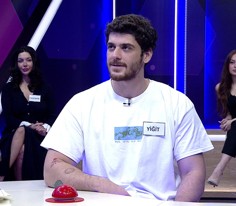 Yiğit Poyraz Rekabeti Kelimelere Taşıdı!