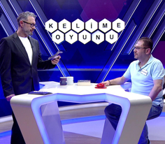 Saf durumundaki bir kıtada, birbiri arkasında duran erler