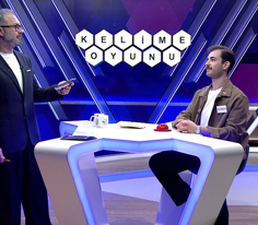 Az, çok küçük miktarda anlamına gelen Arapça kökenli bir sıfat