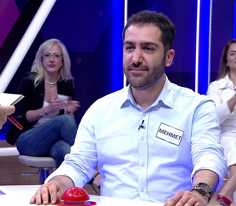 Bir kurum veya kuruluşun kendine seçtiği özel işaret