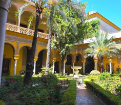 Palacio de Las Duenas