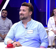 Yumuşak, yüzü ince yapılı bir deri türü