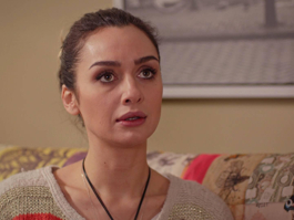 Başa bela öpücük