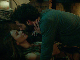 Poyraz ve Ayşegül'ün aşk sahnesi - Sansürsüz