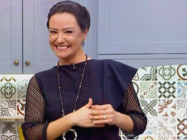 Ezgi Sertel'le Kadınlar Bilir 56. Bölüm - 25.12.2017