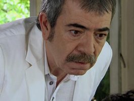 Adnan Bey her şeyi öğreniyor!