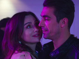 Ben rock'n rollcuyum bebeğim!