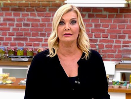 Canlı yayında deprem paniği!