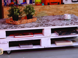 İnşaat Paletinden Sehpa