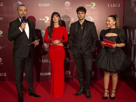 Ceylin ve Ilgaz Kırmızı Halı’da!