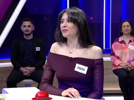 Döndürülerek bir yere sokulan burgulu çivi