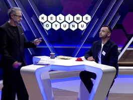 Birleşik kelimelerde "bina, yapı " anlamlarıyla ikinci kelime olarak yer alan bir söz