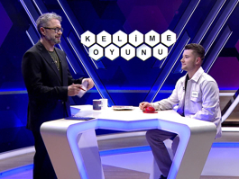 İstasyon, sinema gibi yerlerde, giriş kapılarında bulunan bilet alıp verilen yer