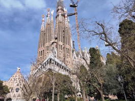 Barcelona - Gaudi Fragman