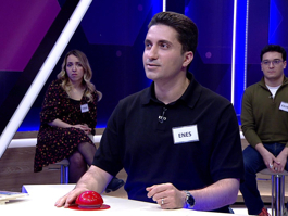 Yapay anlamına gelen Arapça kökenli bir sözcük