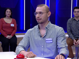 Belli hafif figürlere, çoğunlukla sahne düzenine ve müziğe dayalı gösteri türü