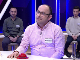 Savaşlarda çeşitli silahlardan korunmak için giyilen demir levhalardan yapılan giysi