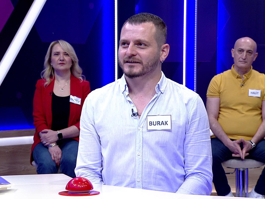 İçinde bulunulan, işaret edilen yakın bir yer