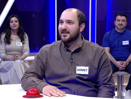 Pusulalarda yönü gösteren sivri uçlu parça