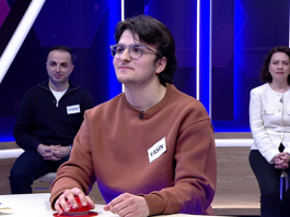 Bir elektronik eşyaya yapılan elektrik yüklemesi