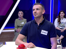 Türkçesi "öykünce" olan edebî türün Fransızca kökenli karşılığı