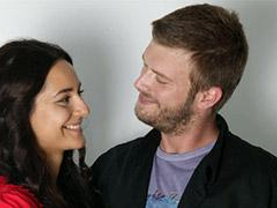 Menekşe ile Halil | Fragman