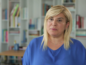  Esra Ezmeci ile Yalnız Değilsiniz 10. Bölüm Fragmanı