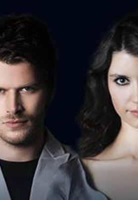 Behlül, Bihter'in yatak odasına giriyor