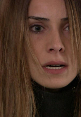 Peyker yalıyı yakmaya çalışıyor