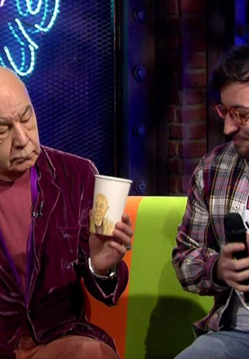 Berk Armağan’dan "Bardak Sanatı"