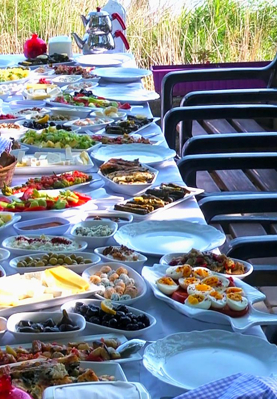 Gölyazı’da Kahvaltı Zamanı