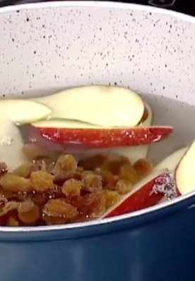 Kuru Meyveli Sağlıklı İçeçek Tarifi