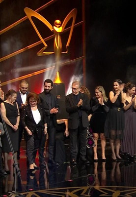 En İyi Dizi – Camdaki Kız