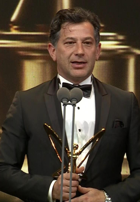 En İyi Erkek Haber Sunucusu – Deniz Bayramoğlu