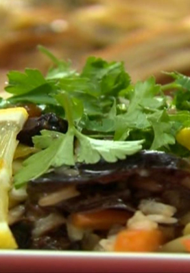 Zeytinyağlı Kuru Erikli Pırasa