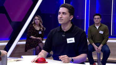 Yapay anlamına gelen Arapça kökenli bir sözcük